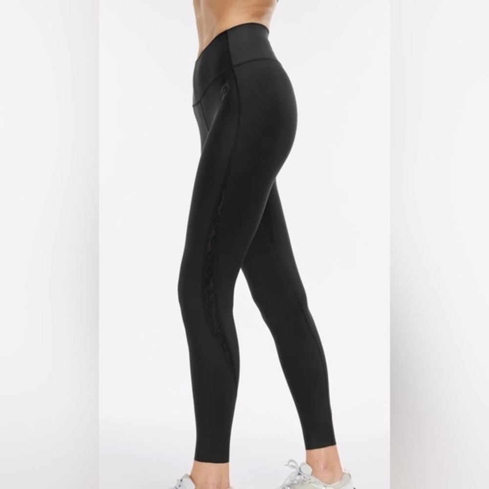 BNWT Peleton Endurance Light Lace Legging Black Size Small